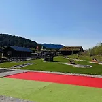 Fjordcamping Og Кемпинг *