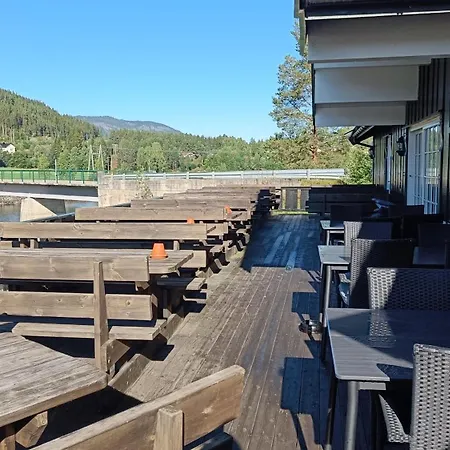 مكان تخييم Fjordcamping Og